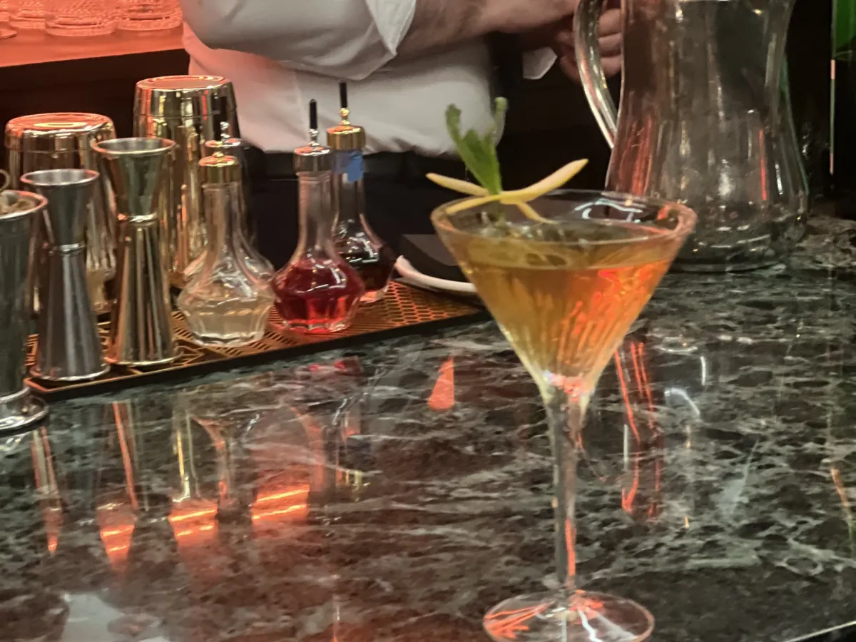 Romantic cocktail bar in New York at night